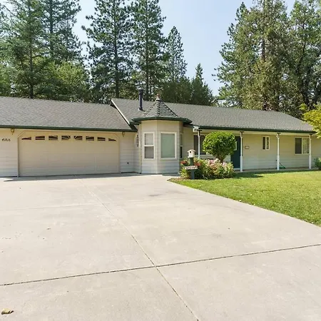 Acorn House - Charming House In Green Heaven With Pool Table With Lovely Backyard Oakhurst Exterior photo
