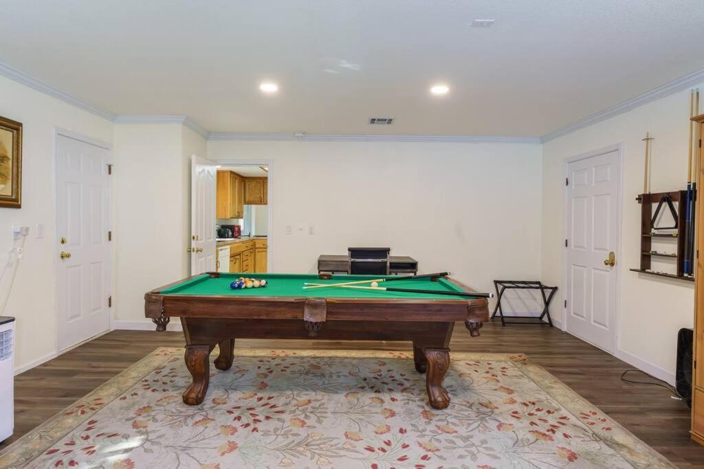 Acorn House - Charming House In Heaven With Pool Table With Lovely Backyard Сasa de vacaciones *
